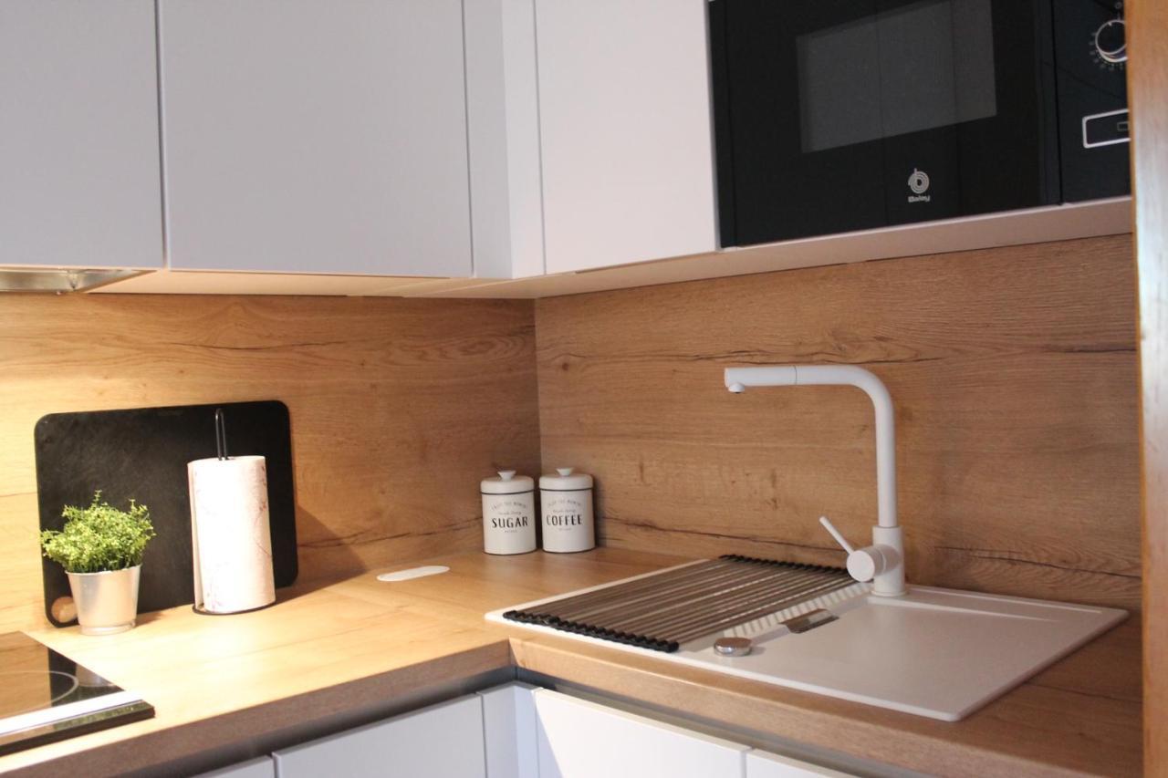 Apartamento Beachfront La Jacaranda Marbella Luaran gambar